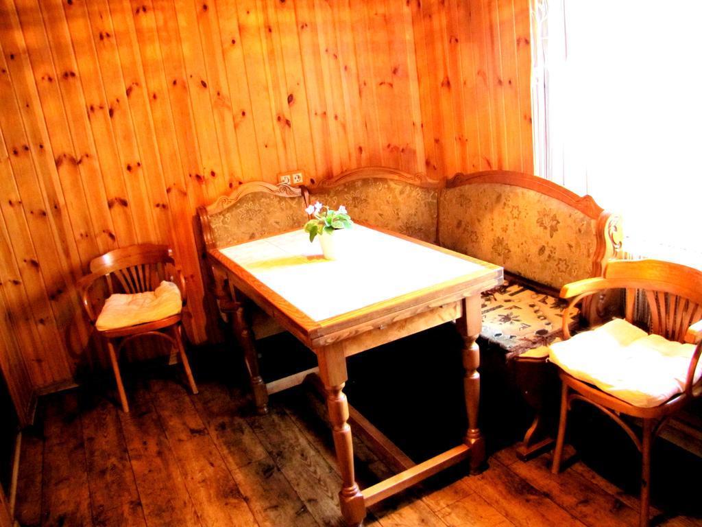Guest House On Kaldaiakova 38 Almati Kültér fotó